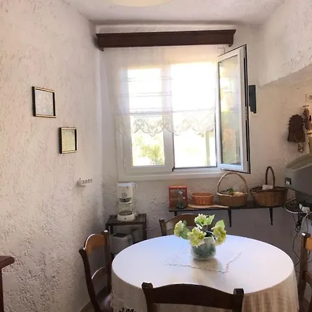 Ferienhaus The Little House On The Hill Of *