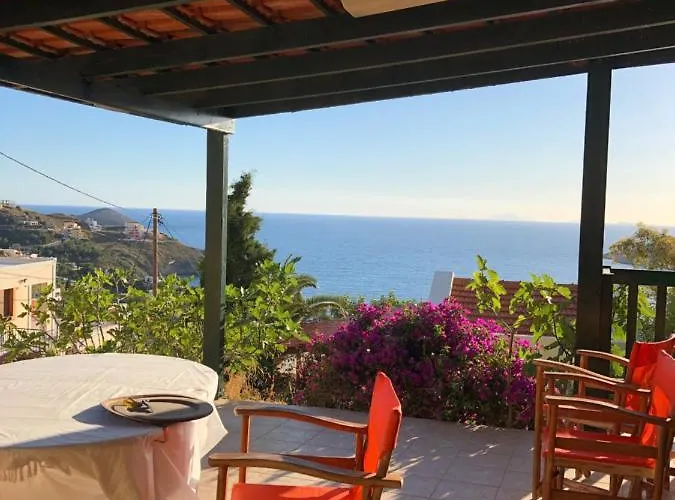 The Little House On The Hill Of Tatil Evi *
